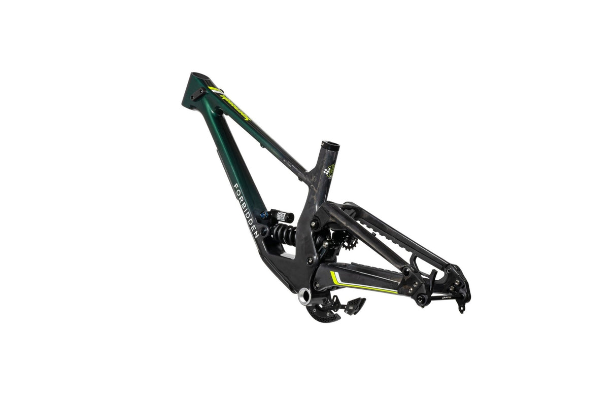 FORBIDDEN Supernought Rahmenset