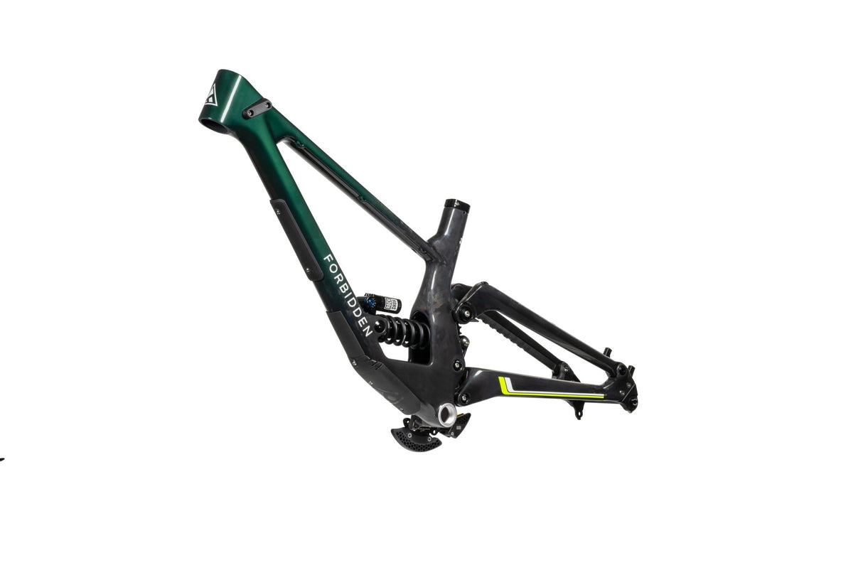 FORBIDDEN Supernought Rahmenset