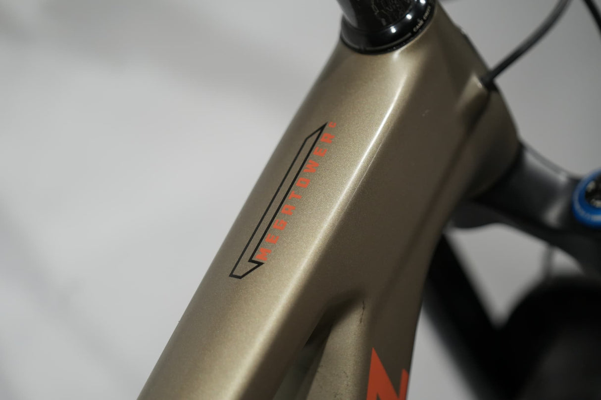 Santa Cruz Megatower 2 C GX1 AXS-Kit RSV - Gebraucht*