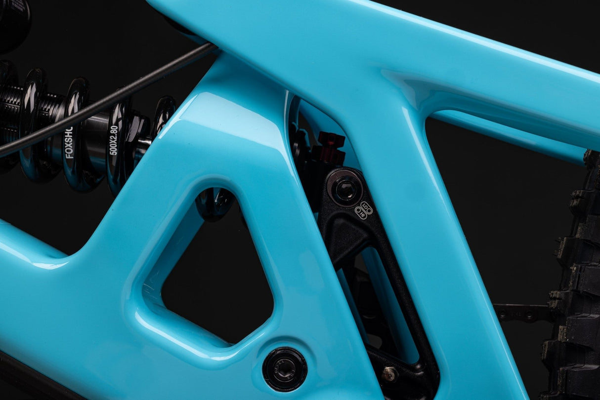 Santa Cruz Nomad 7 CC XT Di2 2027