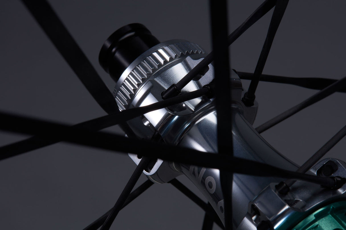 No. 6 Racing Wheels | 58/65 Superlight Aero+ - Bei 2-Cycle GmbH Freiburg entdecken!