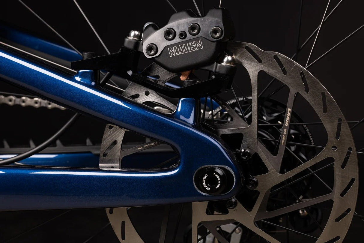 V10 8 CC DH X01 - 2027