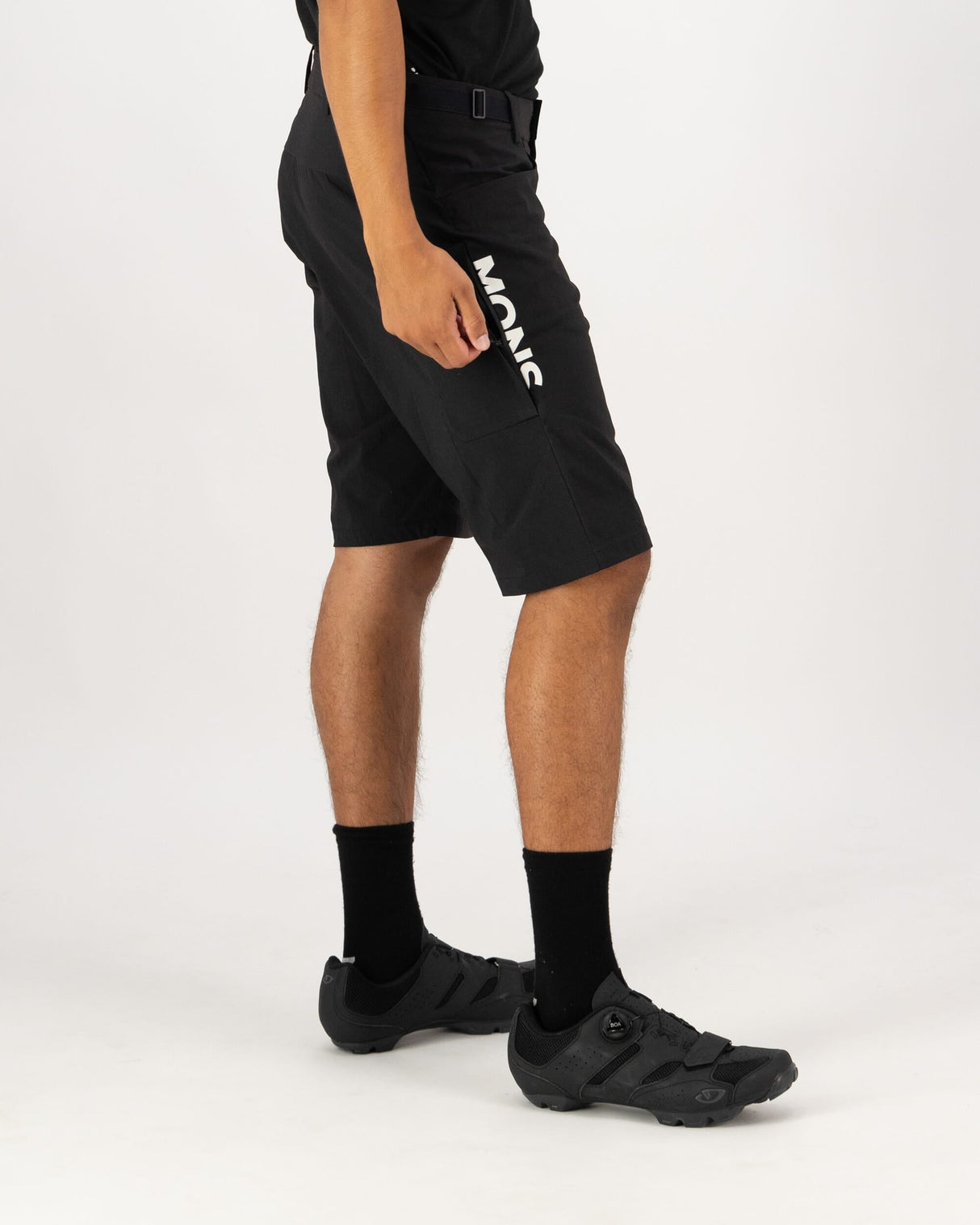 Mons Royale | Diversion Merino Trail Shorts - Black | Men's Shorts - Bei 2-Cycle GmbH Freiburg entdecken!