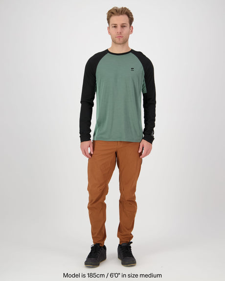 Mons Royale | Tarn Merino Long Sleeve - Cypress / Black / Thyme | Men's Bike Jersey - Bei 2-Cycle GmbH Freiburg entdecken!
