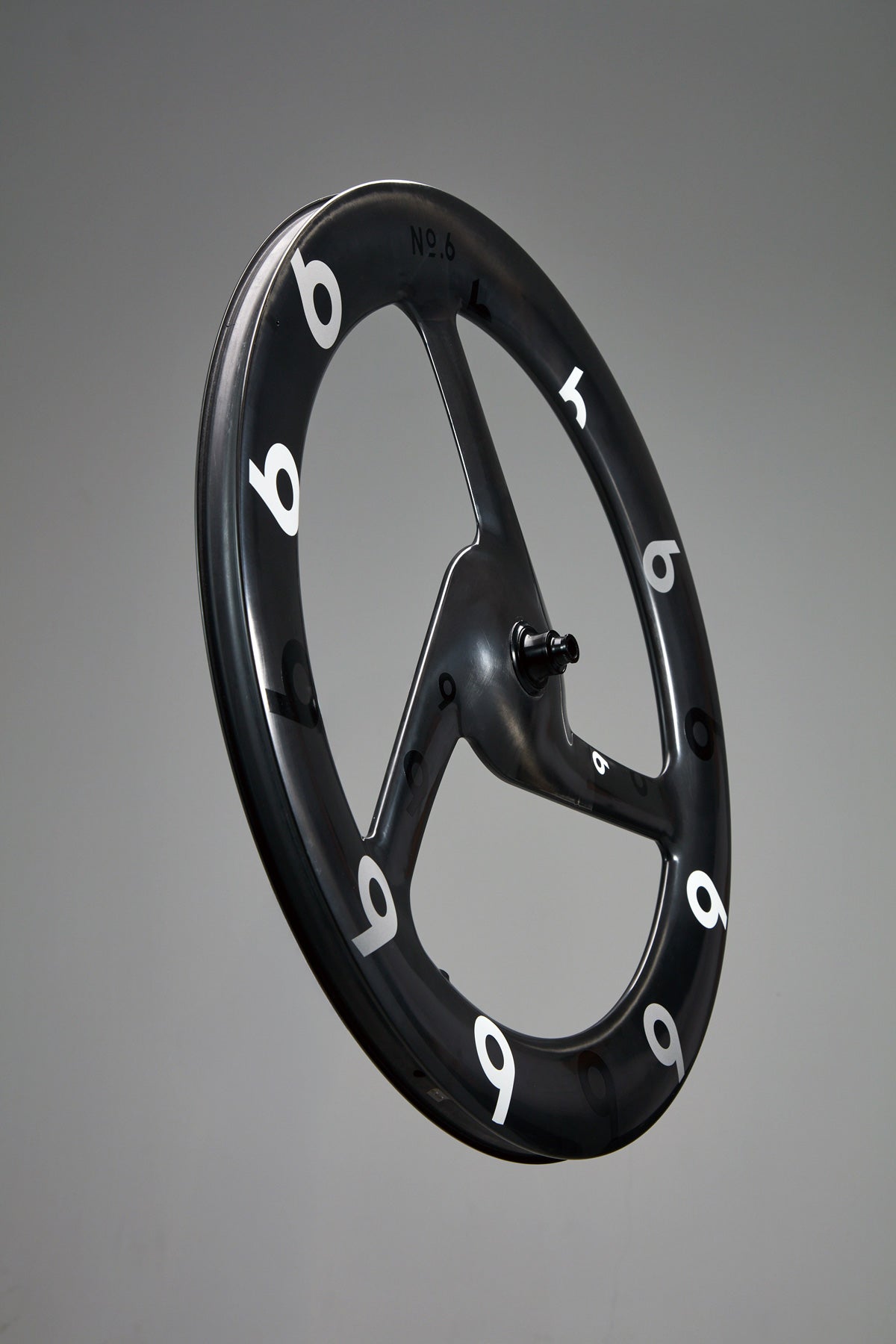 No. 6 Racing Wheels | A3RO Tri-spoke - Bei 2-Cycle GmbH Freiburg entdecken!