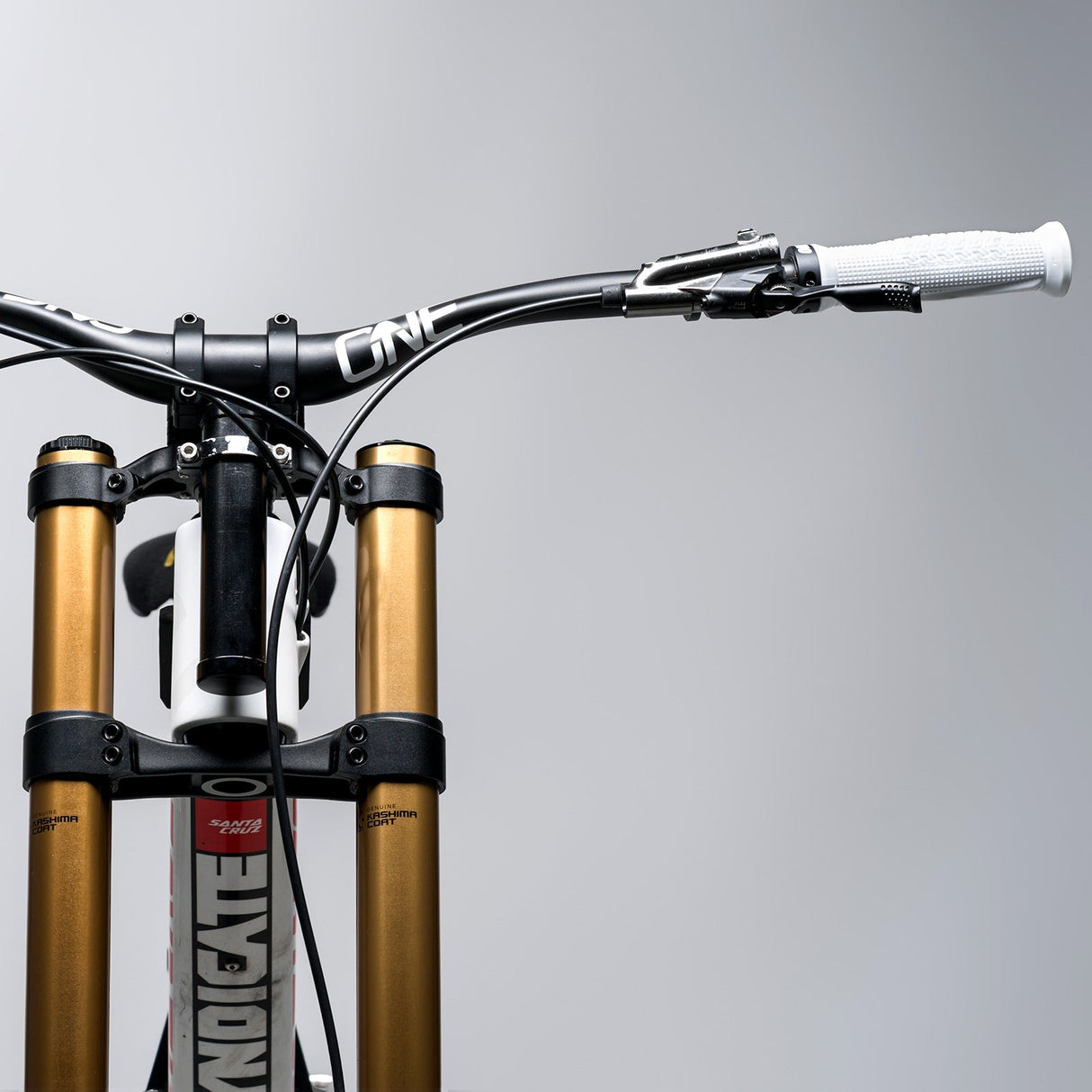 OneUp Goldstone Griffe