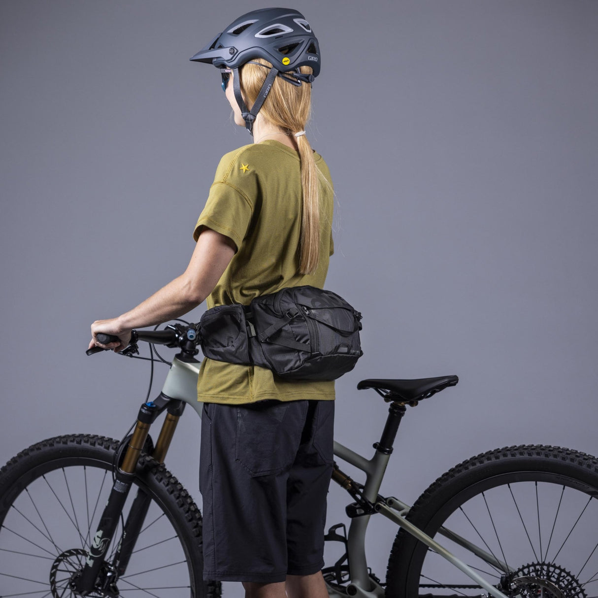 Evoc HIP PACK PRO 3 + HYDRATION BLADDER 1,5